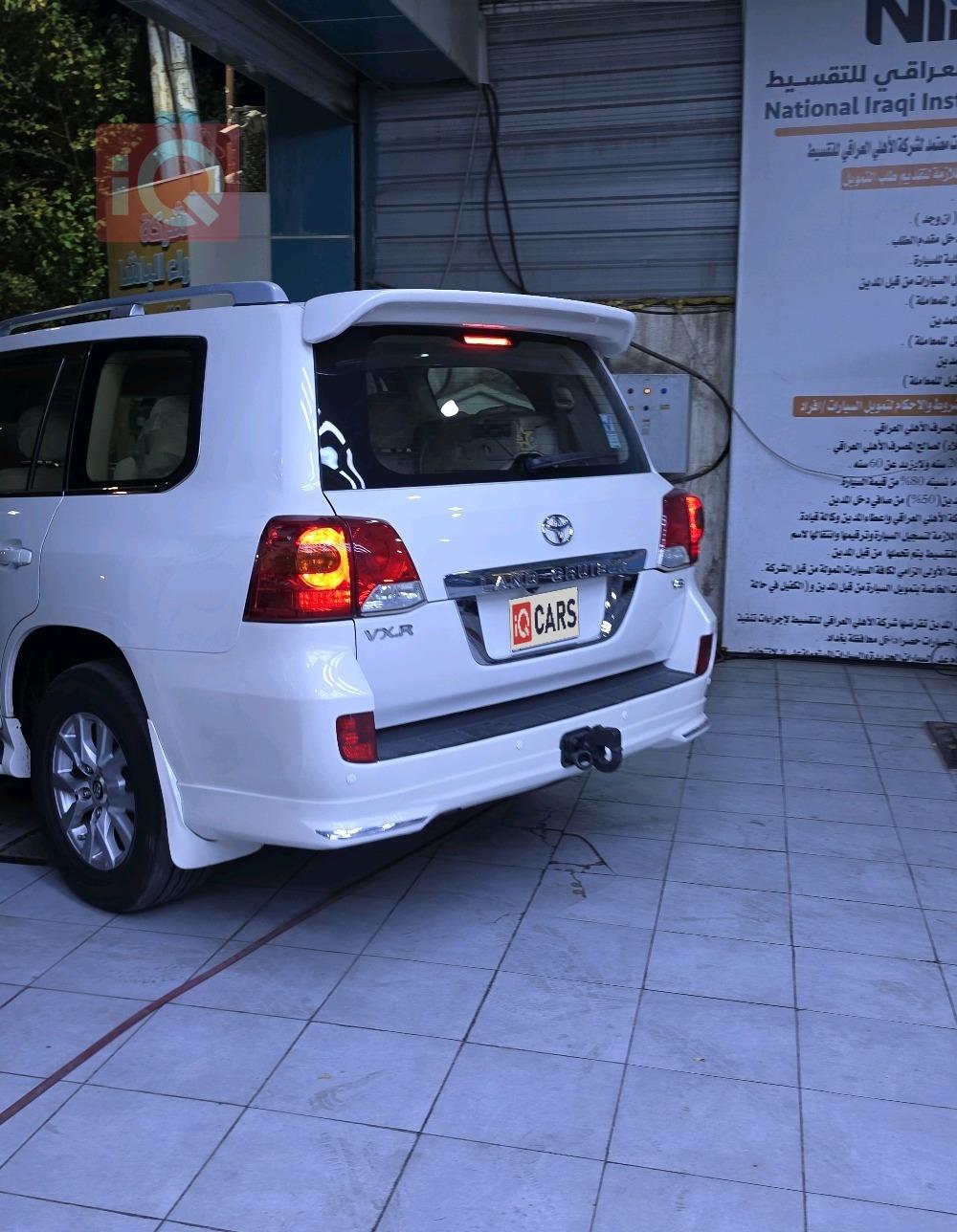 تويوتا لاندكروزر